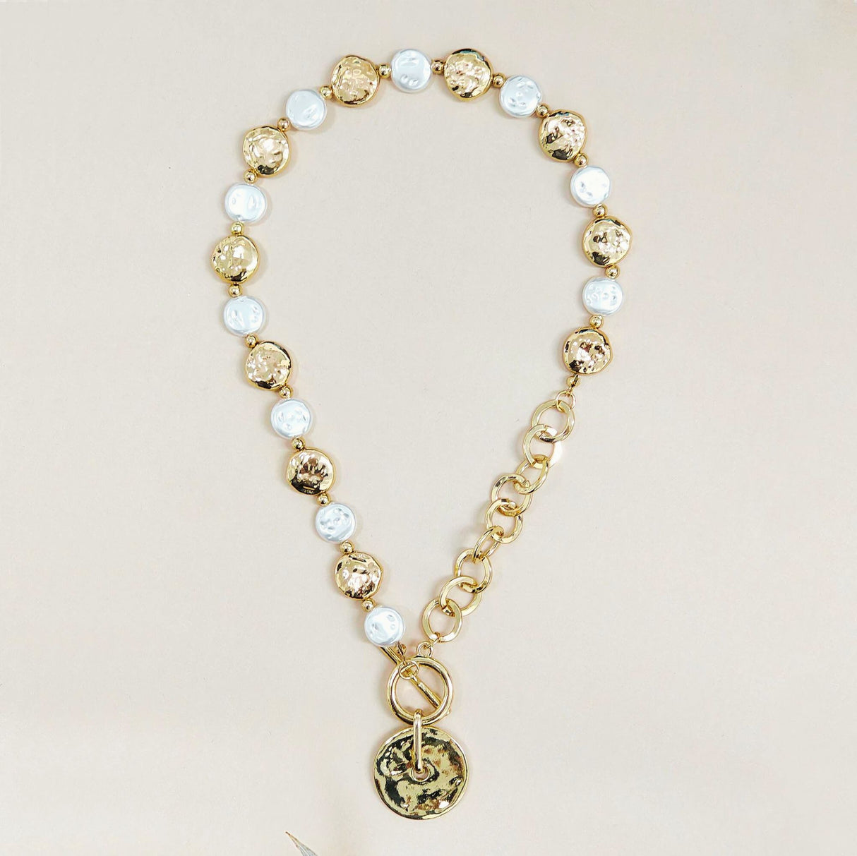 Disk Plate With Chain Short Necklace