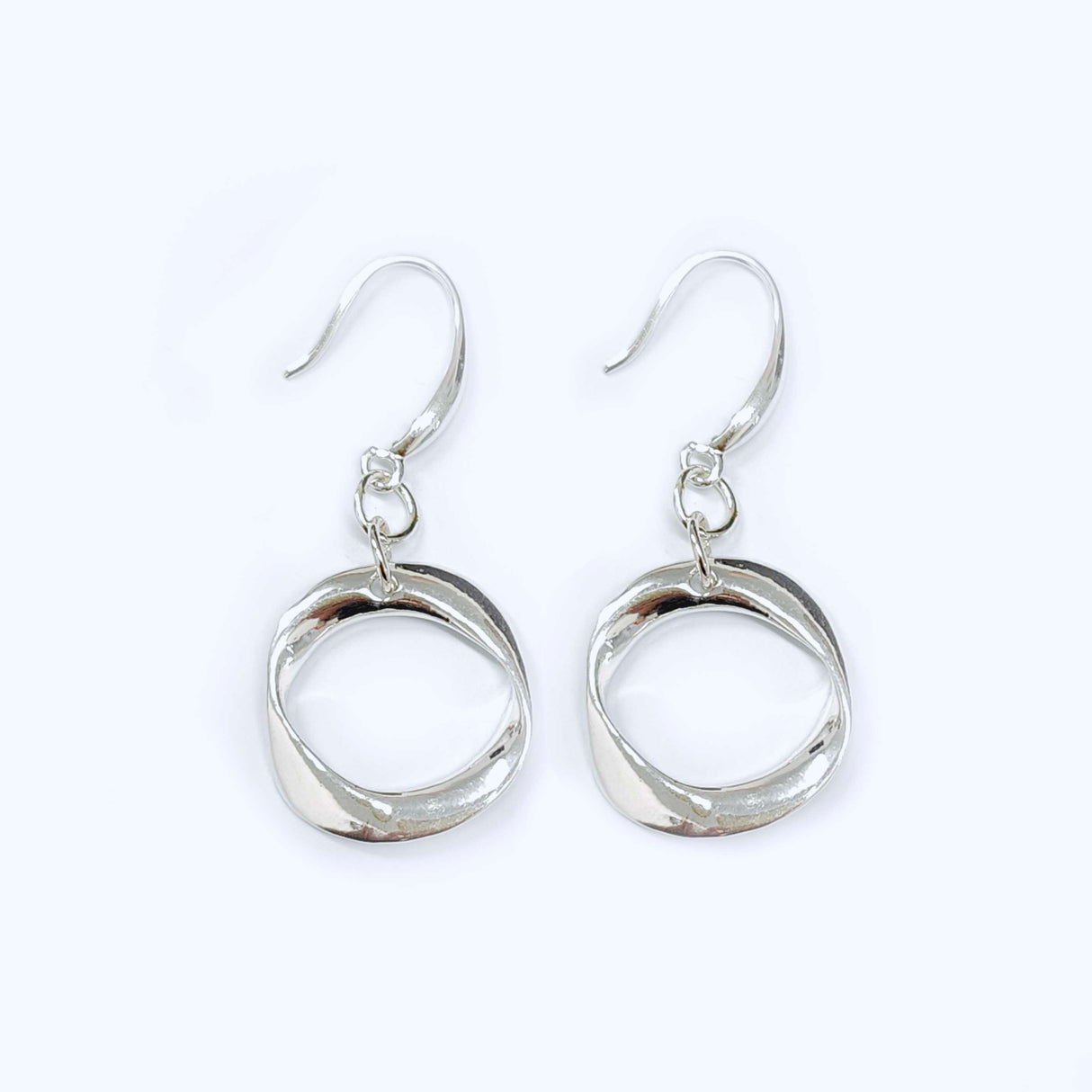 Twisted Oval Earrings Silver