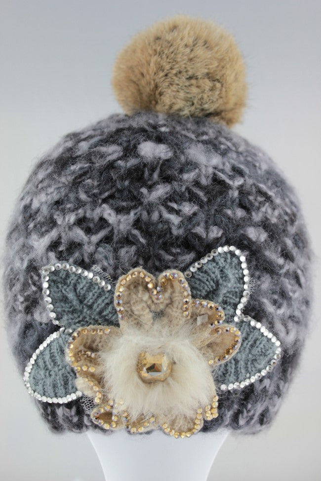 Two-Tone 3D Flower Pom Pom Hat - Grey