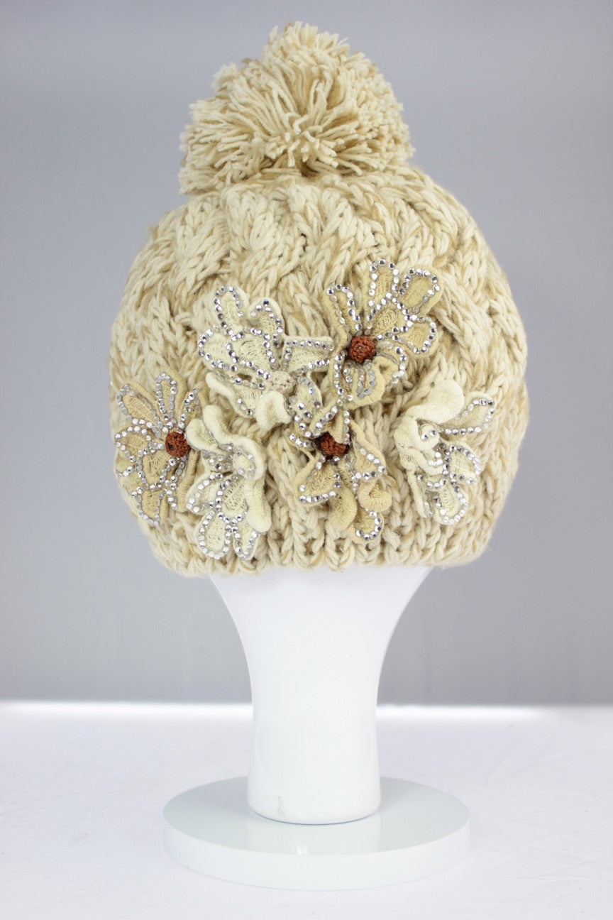 Lovely Multi-Flower Cable Knit Pom Pom Hat - Cream