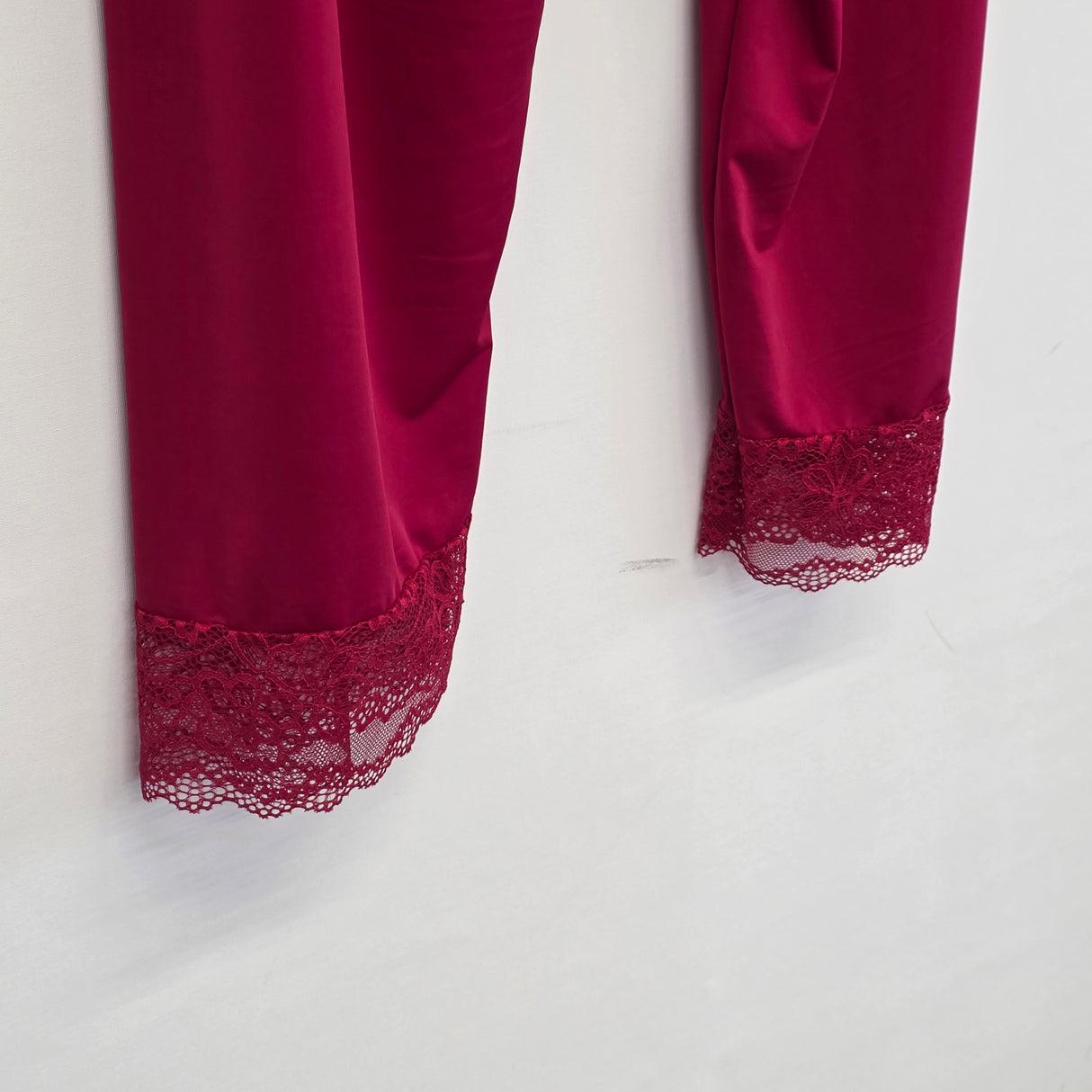 Luxury Silk Feel Lace Trim Lounge Set UK Size 10–24