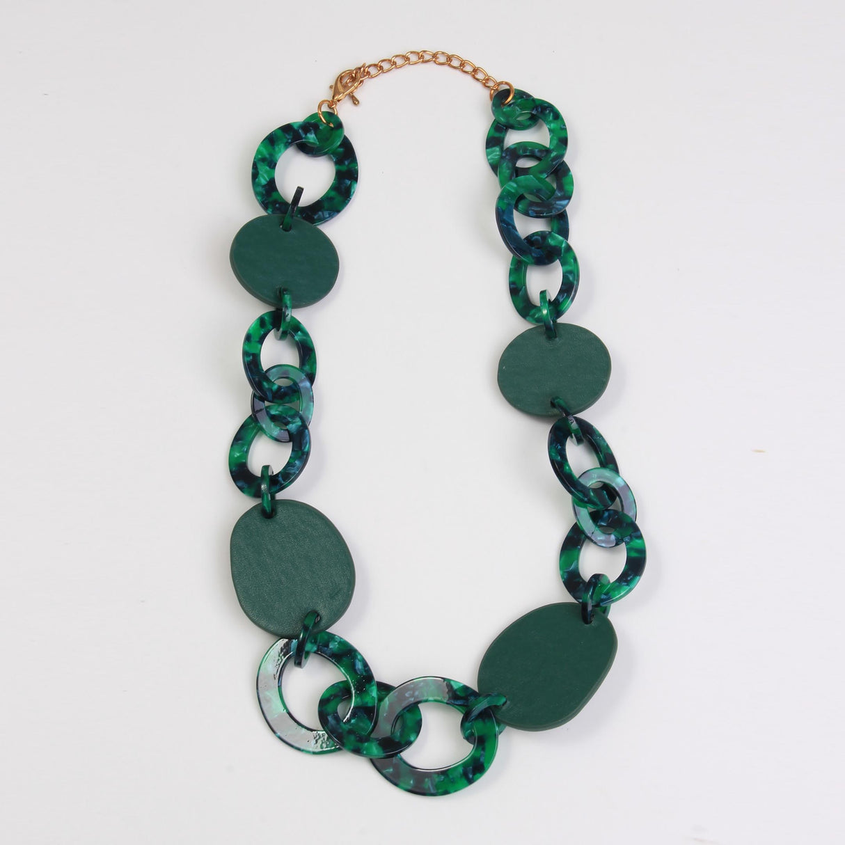 Circles Shape Short Necklace