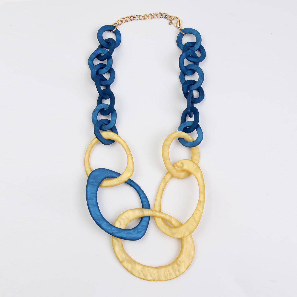 Circles Shape Short Necklace