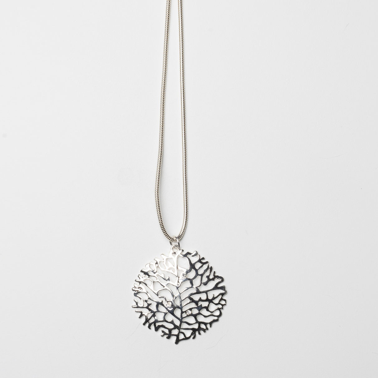 Filigree Design Pendant Long Necklace