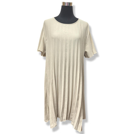PLEATED MIDI DRESS SUPER FLOWING WITH FLUTTER SLEEVES PERFECT LENGTH FOR SUMMER