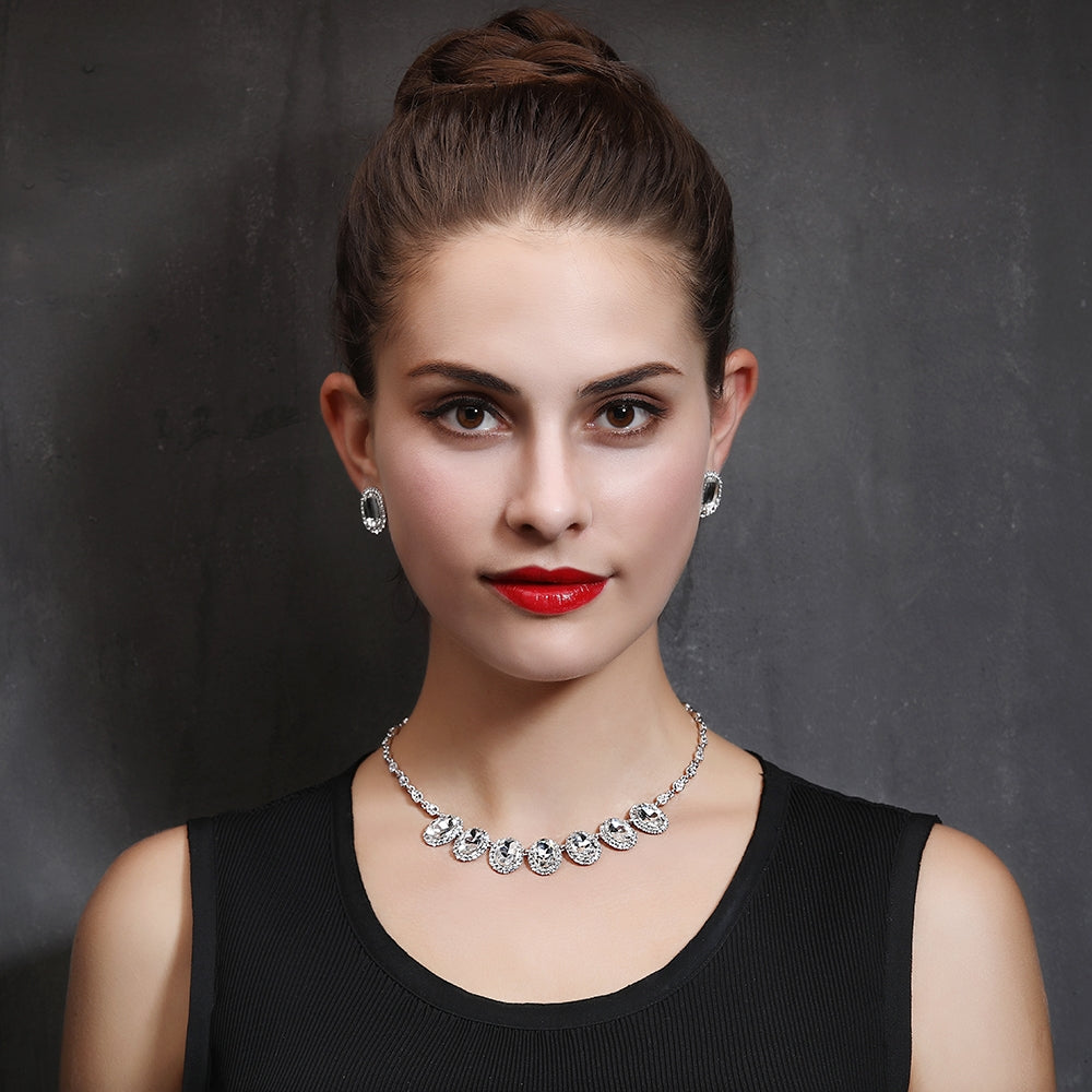 Crystal Oval Luxurious Necklace Set - Silver (YC28008SLR)
